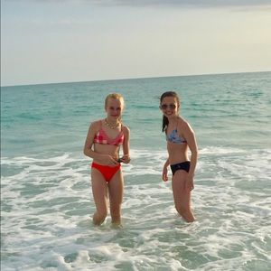 Meet your Posher, Norah